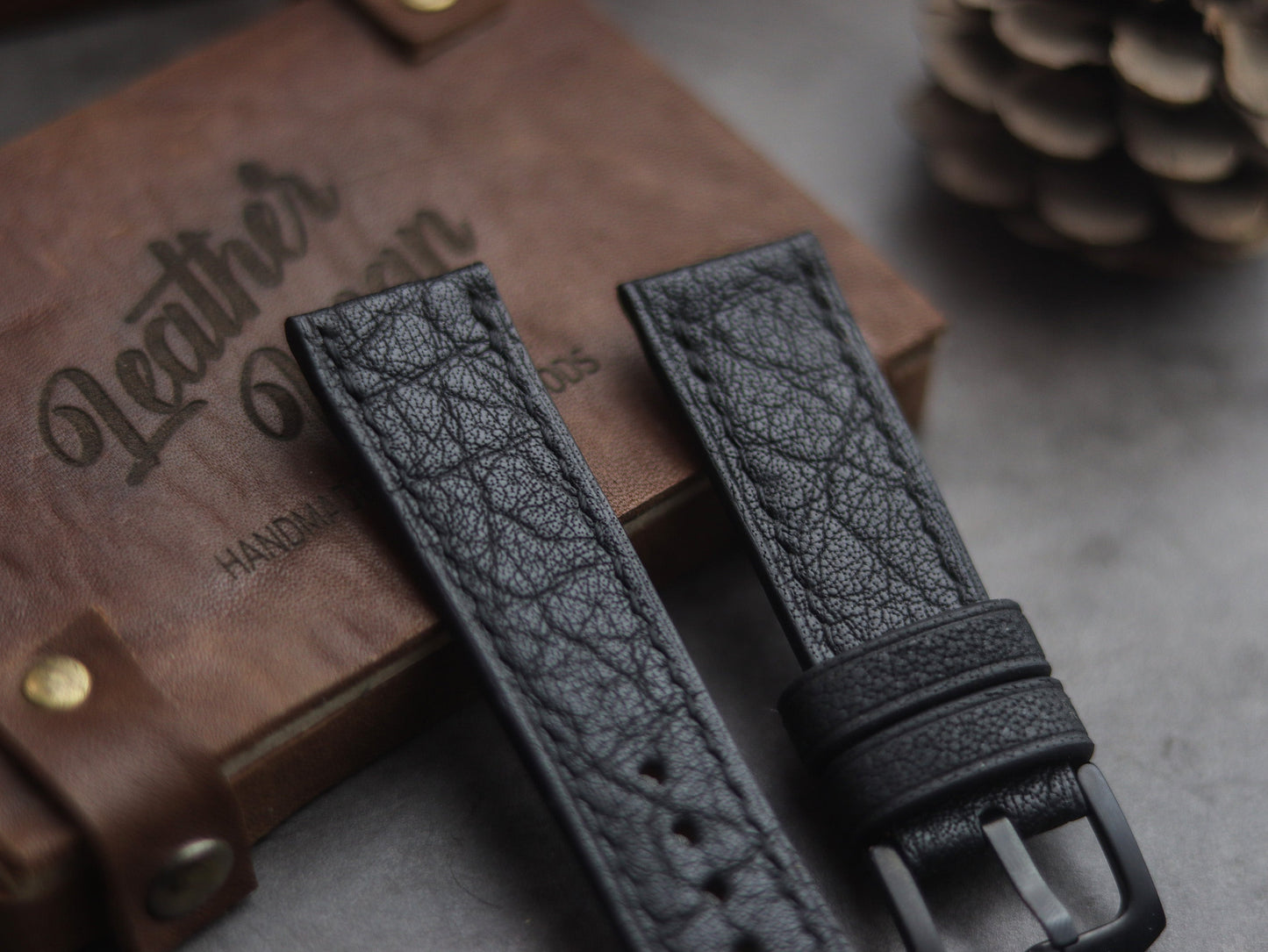 ITALIAN CHEVRE BLACK LEATHER (BLACK ACCENT)