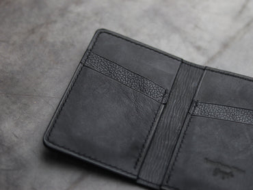 \ARTEMUS - BIFOLD WALLET JUNIPER GREEN PYTHON SKIN