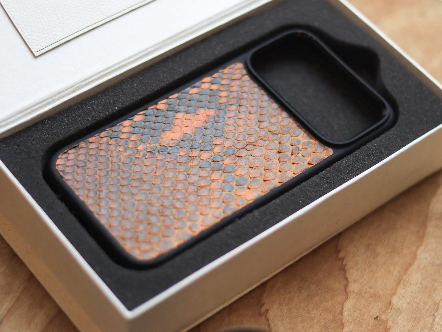 COPPER BROWN PYTHON SKIN MAGSAFE CASE