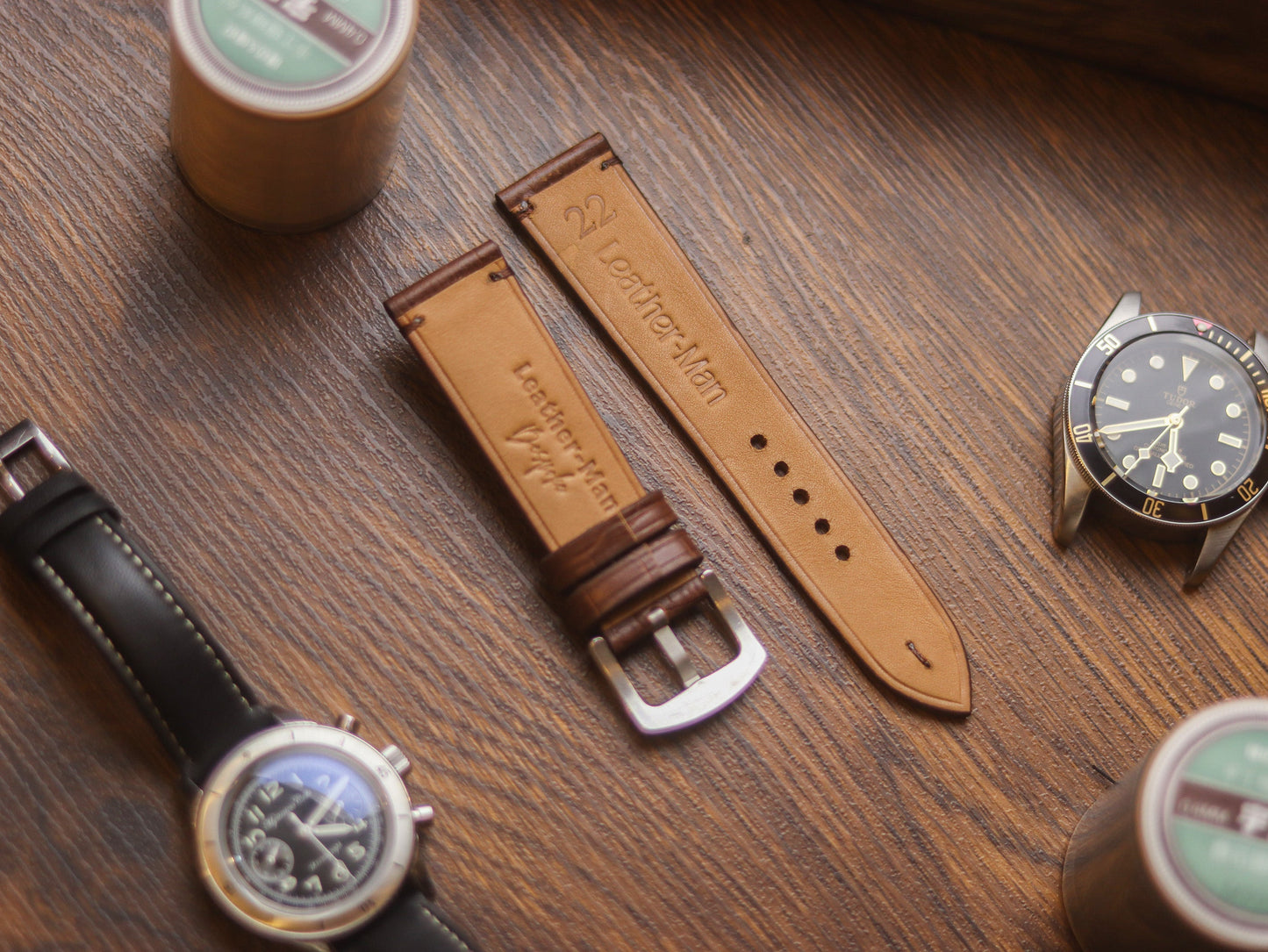 BROWN CROCO HAND-CRAFTED WATCH STRAPS - MINIMAL STITCHED
