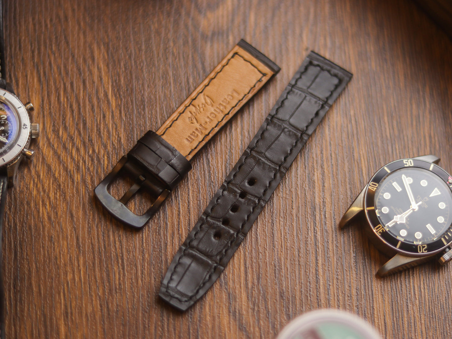 BLACK CROCO HAND-CRAFTED WATCH STRAPS - BOX STITCHED U-TAIL