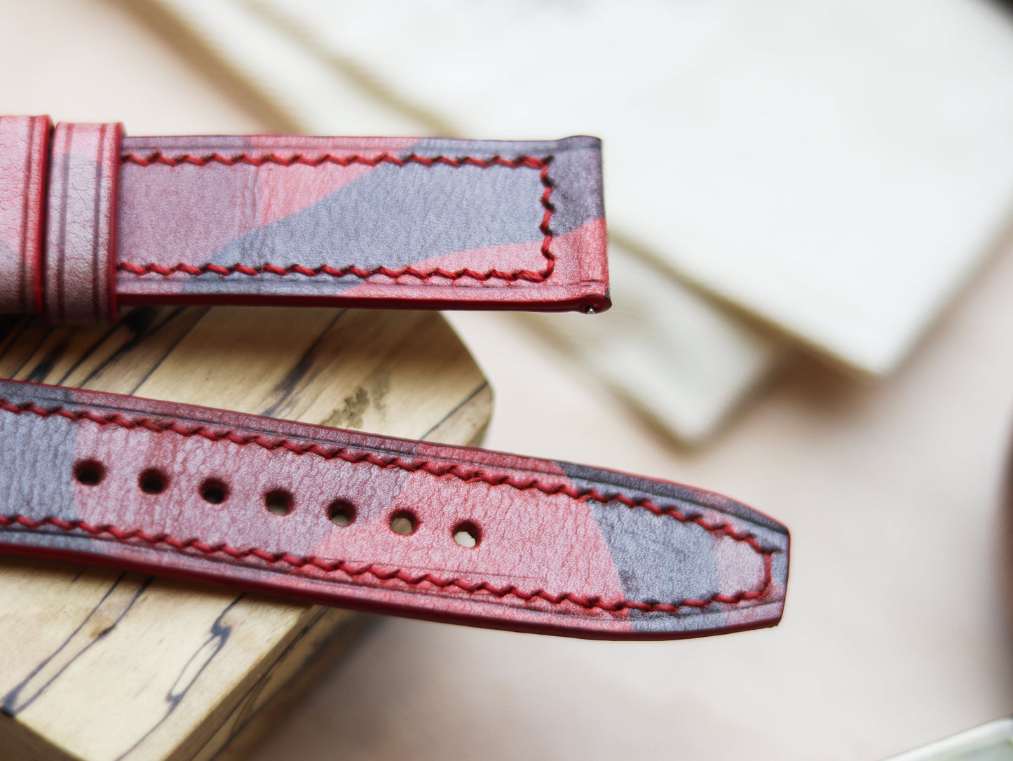 ITALIAN WAXED CAMOUFLAGE HAND-CRAFTED STRAPS BOX STITCHED - COREL RED