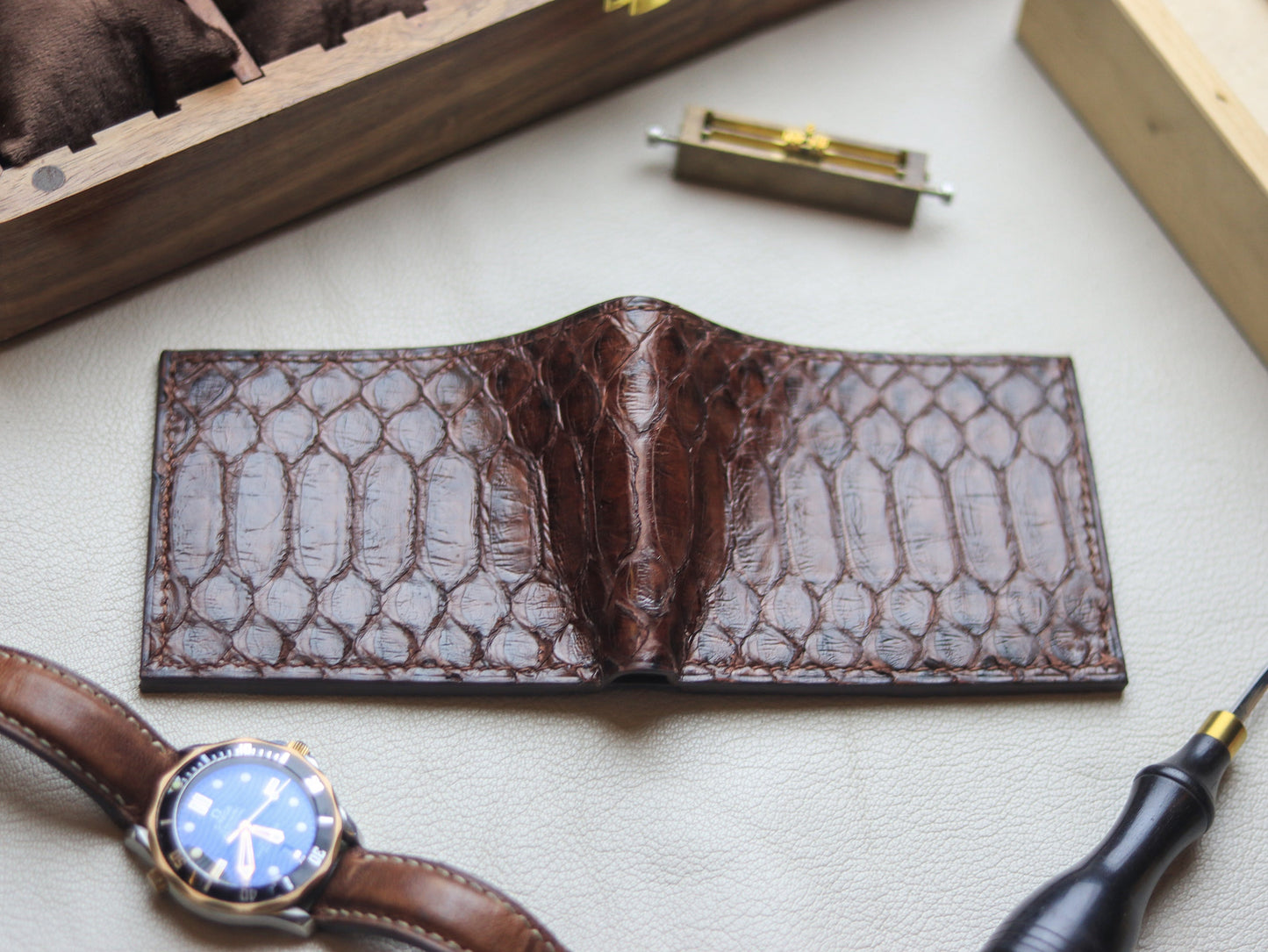 LARSON - PECAN BROWN PYTHON SKIN