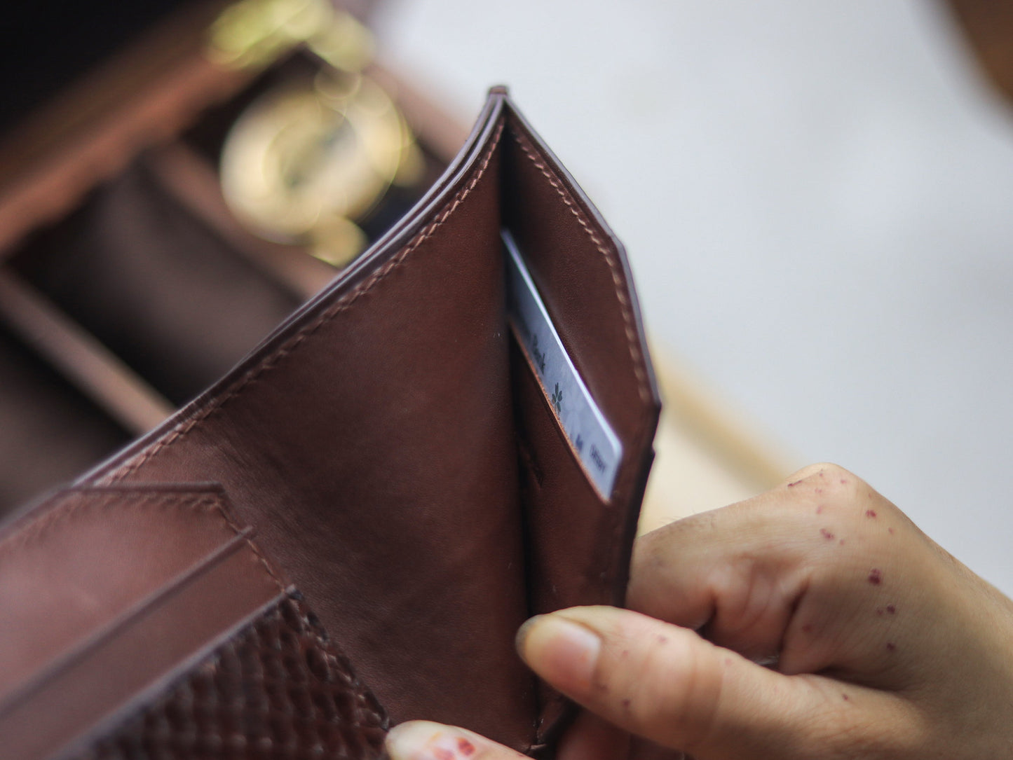 LARSON - PECAN BROWN PYTHON SKIN