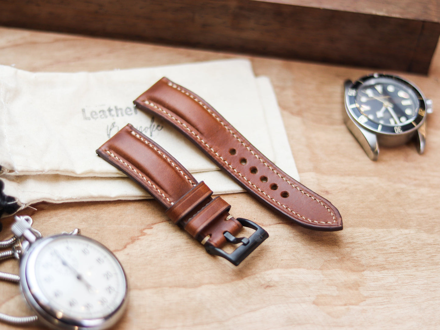 GINGERBREAD BROWN CALF LEATHER WATCH STRAPS - PADDED