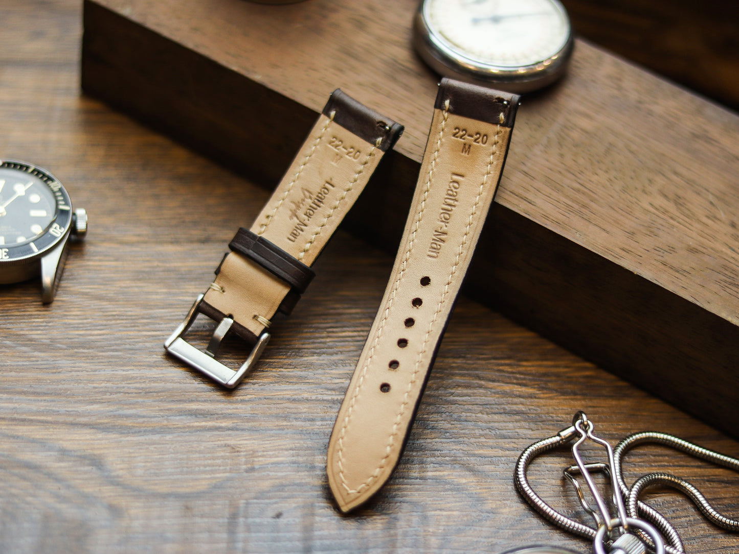 WALNUT BROWN CALF LEATHER WATCH STRAPS - PADDED