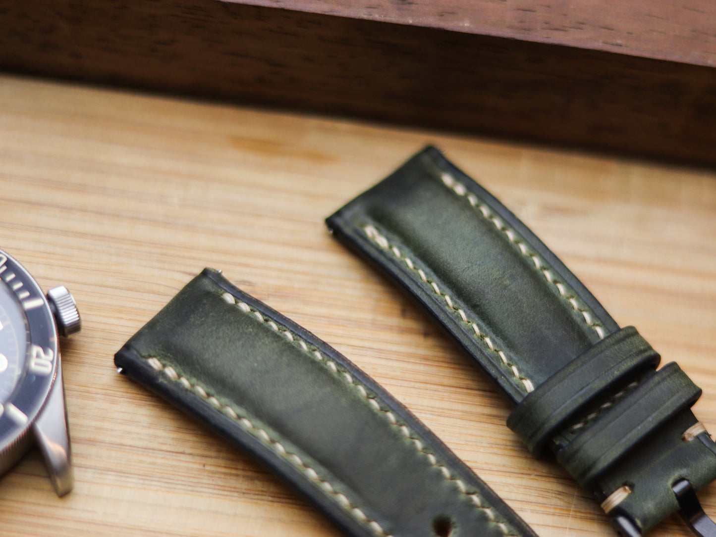 BASIL GREEN CALF LEATHER WATCH STRAPS - PADDED
