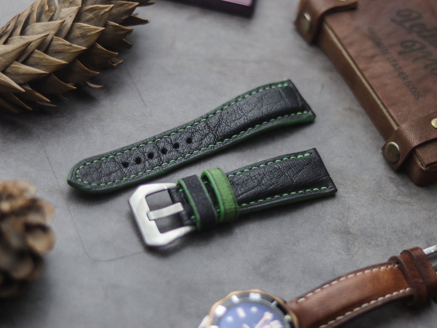 ITALIAN CHEVRE BLACK LEATHER ( GREEN ACCENT) - PADDED