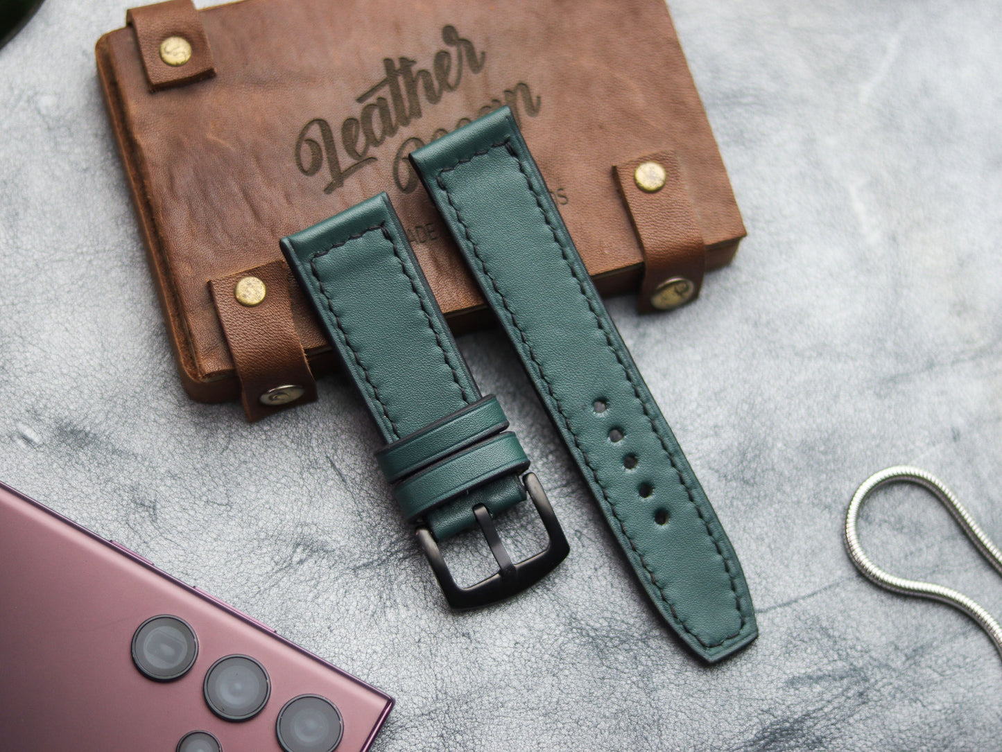 SACRAMENTO GREEN HAND-CRAFTED WATCH STRAPS - BOX STITCHED