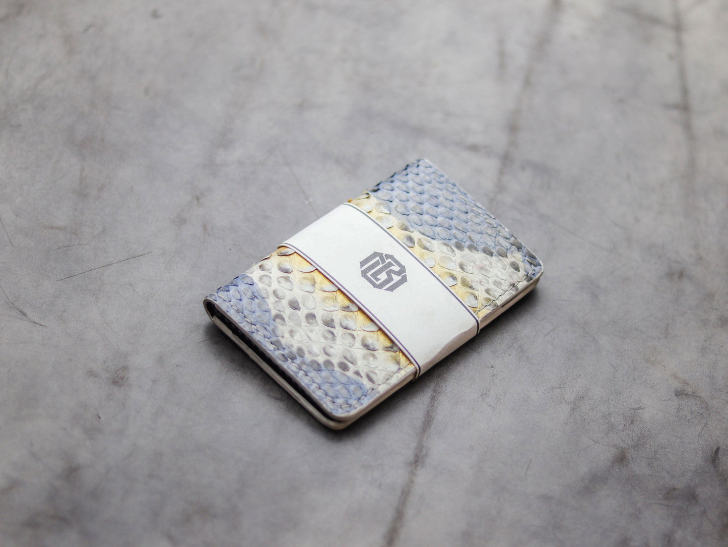 ARTEMUS - BIFOLD WALLET RAINBOW PYTHON SKIN
