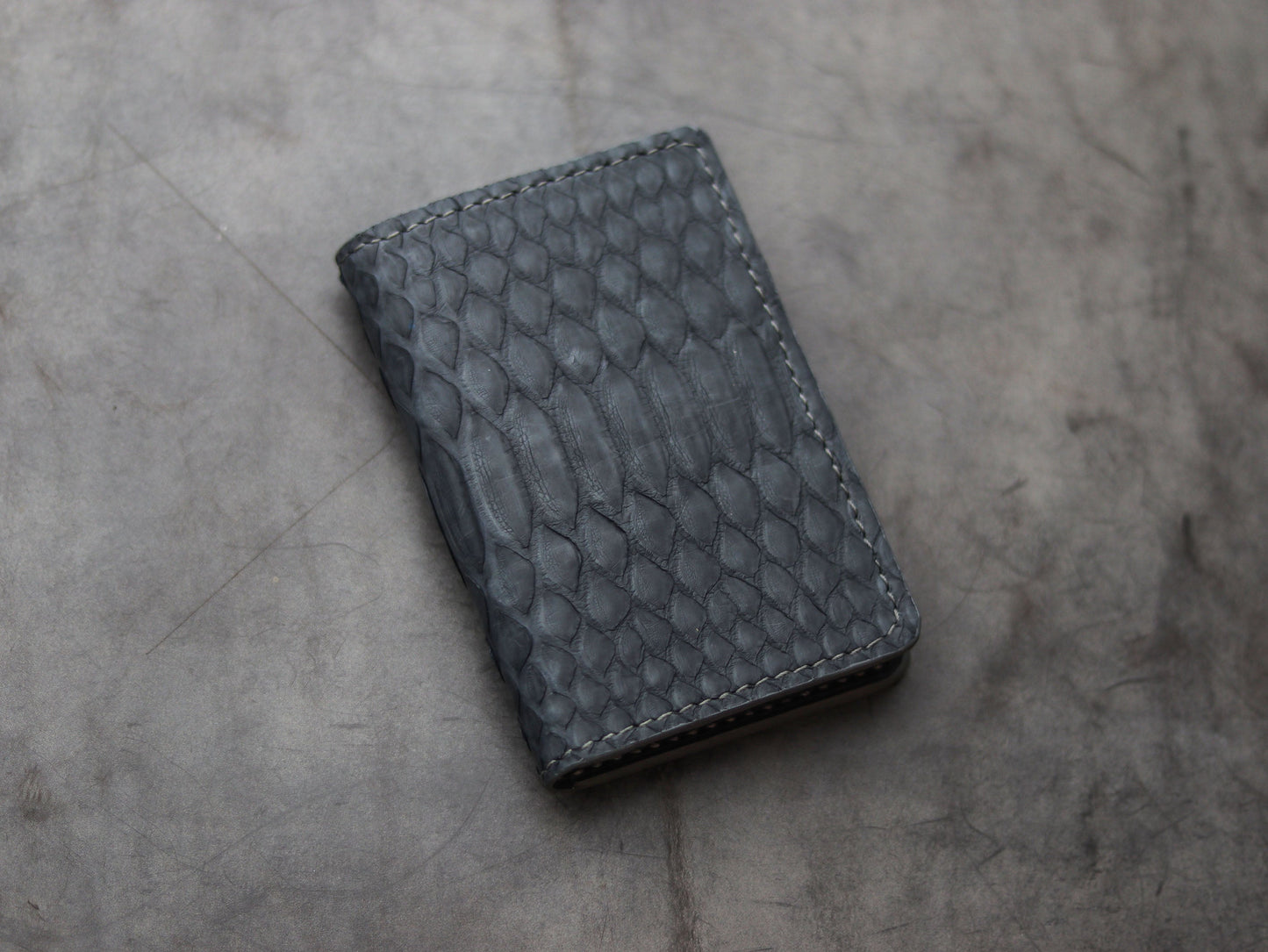 ARTEMUS - BIFOLD WALLET SLATE GRAY PYTHON SKIN