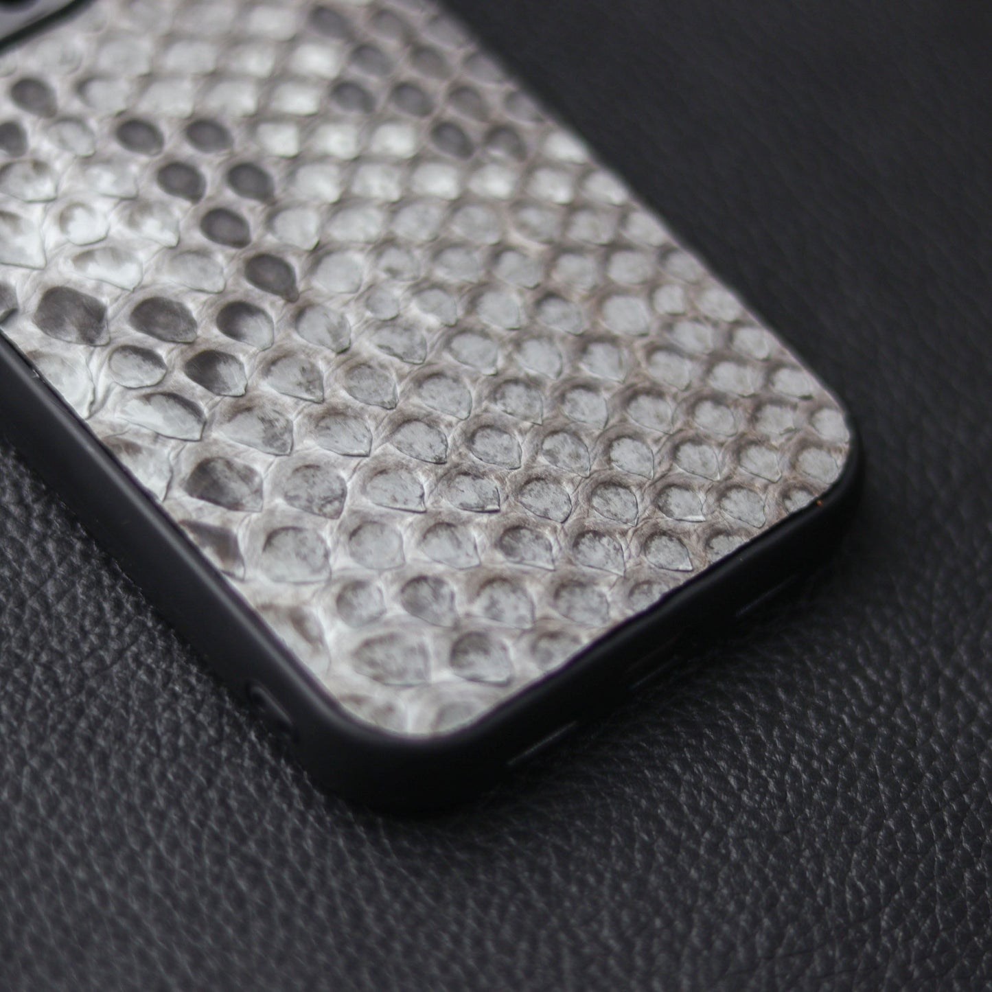 NATURAL PYTHON SKIN PHONE CASE