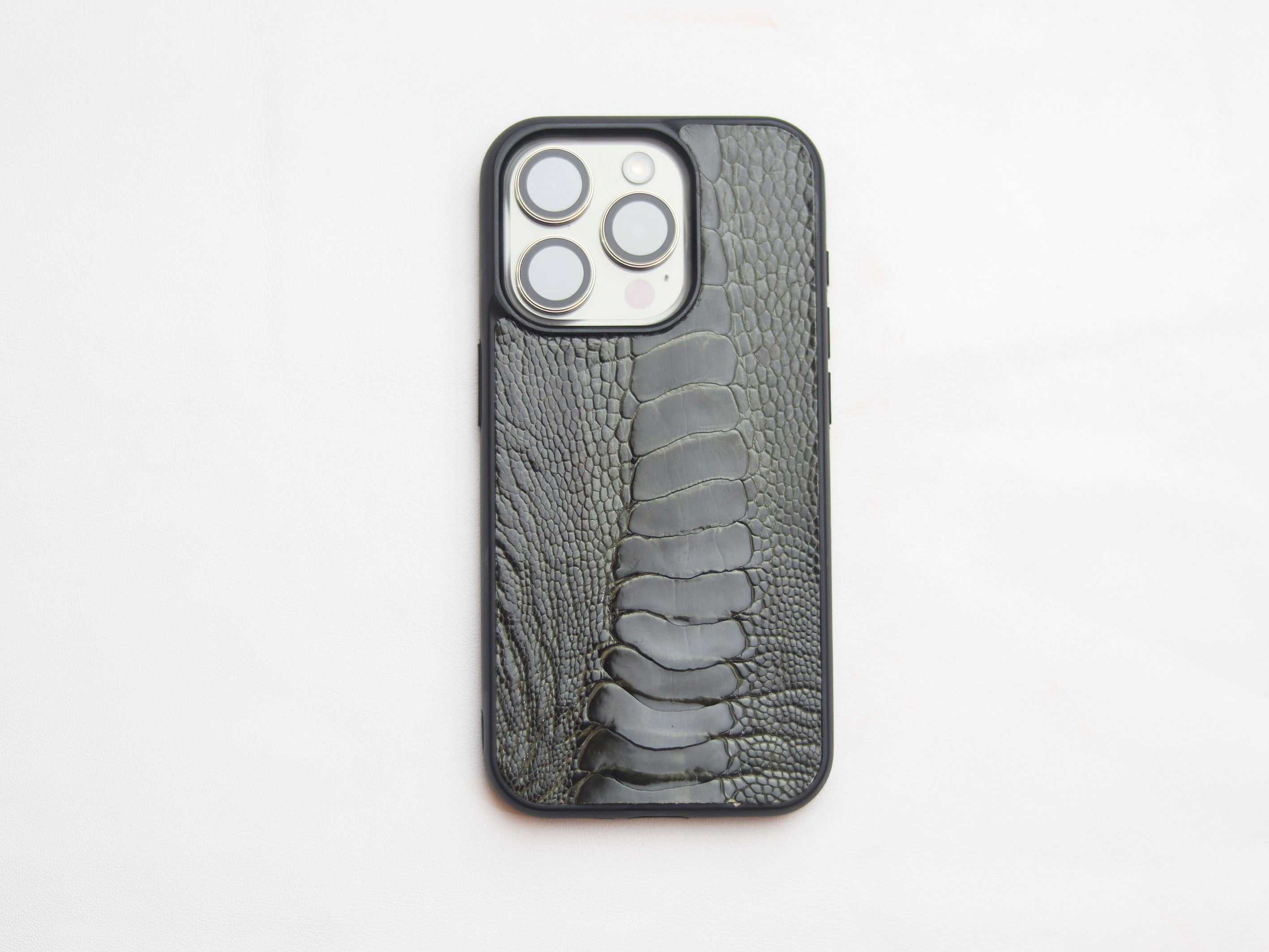 GRAPHITE GREY OSTRICH LEG SKIN PHONE CASE