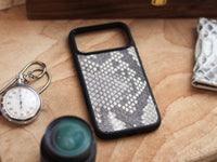NATURAL COLOR PYTHON SKIN MAGSAFE CASE