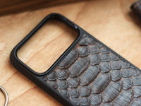 PECAN BROWN PYTHON SKIN MAGSAFE CASE