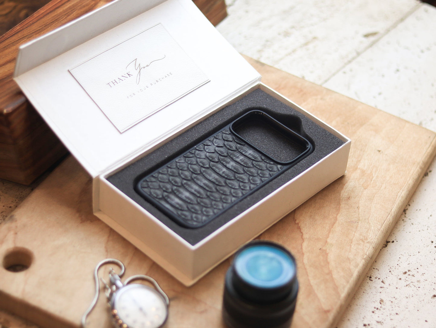 RAVEN BLACK PYTHON SKIN MAGSAFE CASE