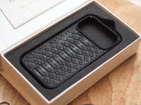 RAVEN BLACK PYTHON SKIN MAGSAFE CASE