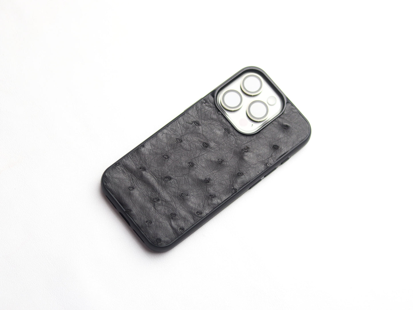 SHARK GRAY OSTRICH SKIN PHONE CASE (FOLLICLE)