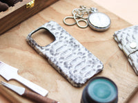 NATURAL PYTHON SKIN 360° MAGSAFE CASE