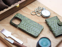 JUNIPER GREEN PYTHON SKIN 360° MAGSAFE CASE