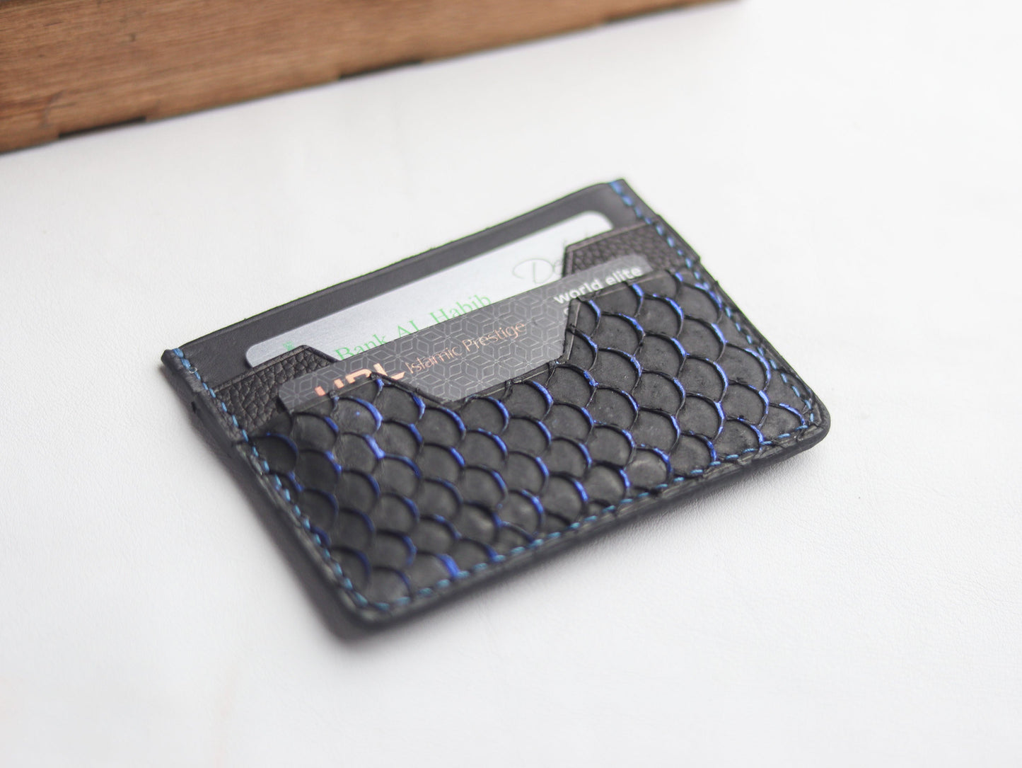 AUGUSTUS - MINIMAL WALLET ELECTRIC NEON BLUE TILAPIA FISH SKIN