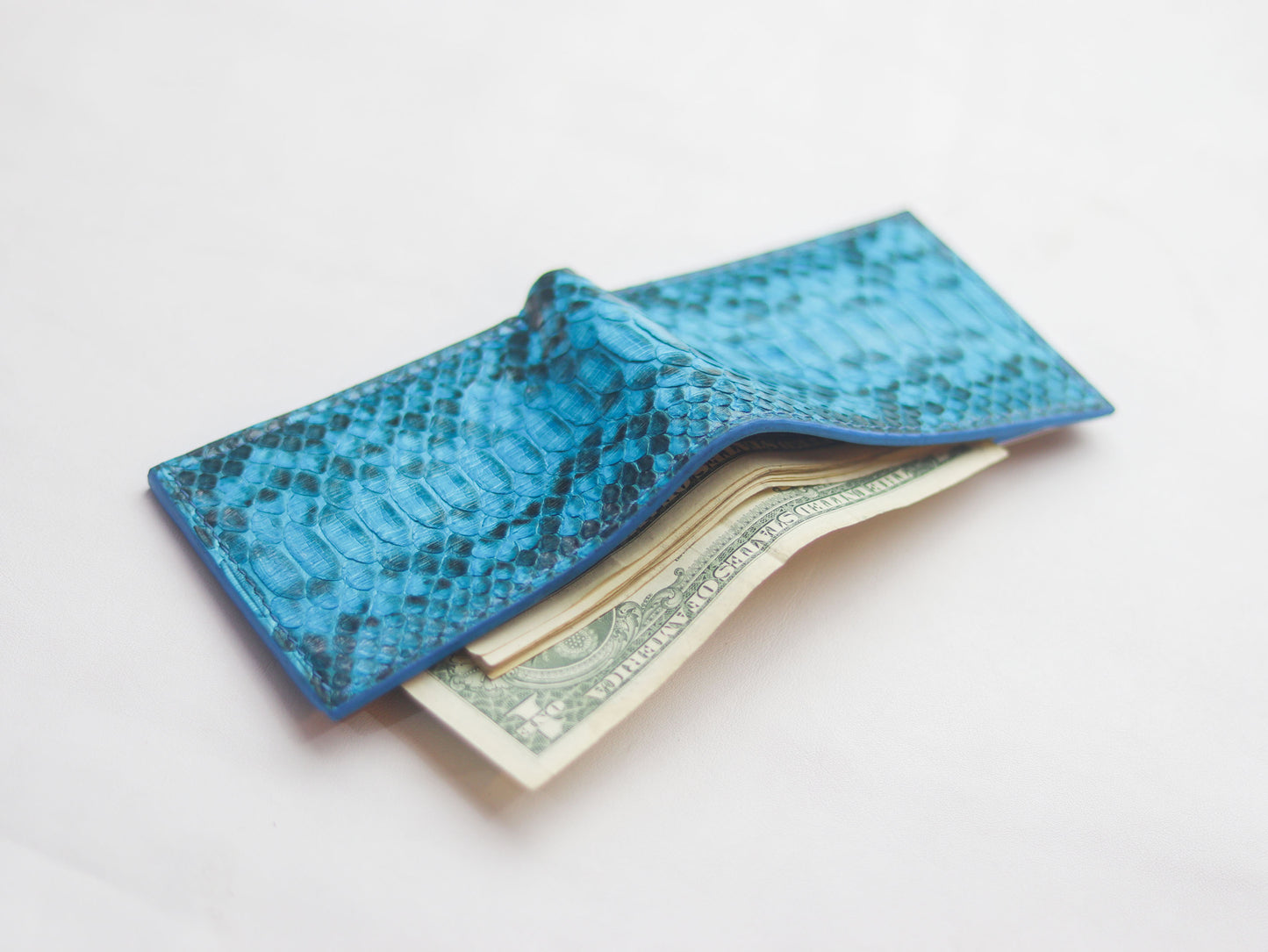 WYNTON - BIFOLD WALLET CERULEAN BLUE PYTHON SKIN