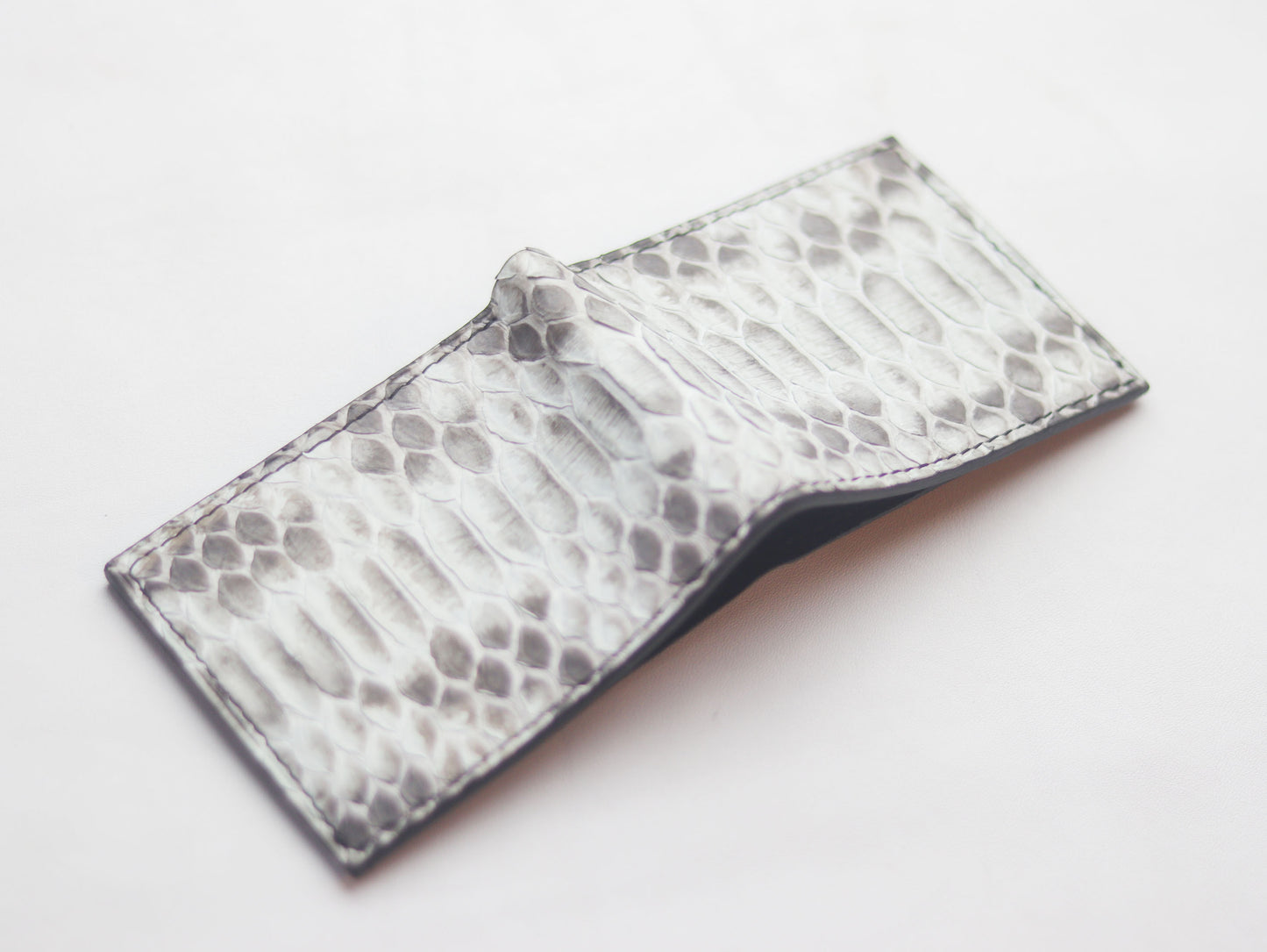WYNTON - BIFOLD WALLET NATURAL PYTHON SKIN