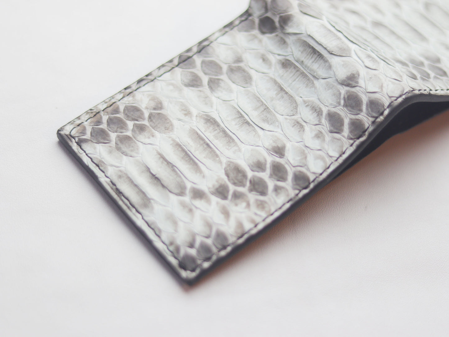 WYNTON - BIFOLD WALLET NATURAL PYTHON SKIN