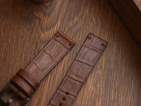 BROWN CROCO HAND-CRAFTED WATCH STRAPS - MINIMAL STITCHED U-TAIL