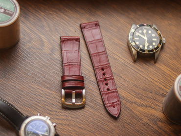BURGUNDY CROCO HAND-CRAFTED WATCH STRAPS - MINIMAL STITCHED
