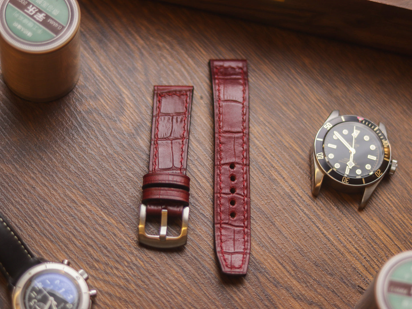 BURGUNDY CROCO HAND-CRAFTED WATCH STRAPS - BOX STITCHED U-TAIL
