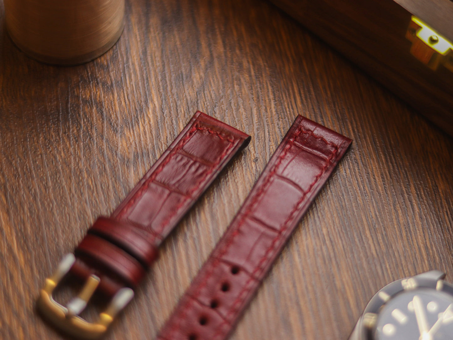 BURGUNDY CROCO HAND-CRAFTED WATCH STRAPS - BOX STITCHED U-TAIL