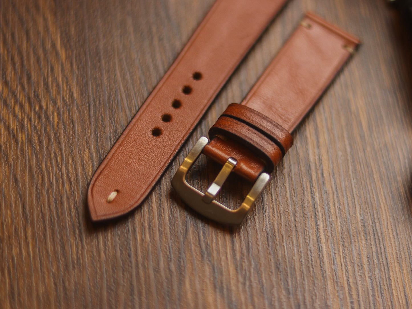 TAN BROWN HAND-CRAFTED WATCH STRAPS - MINIMAL STITCHED