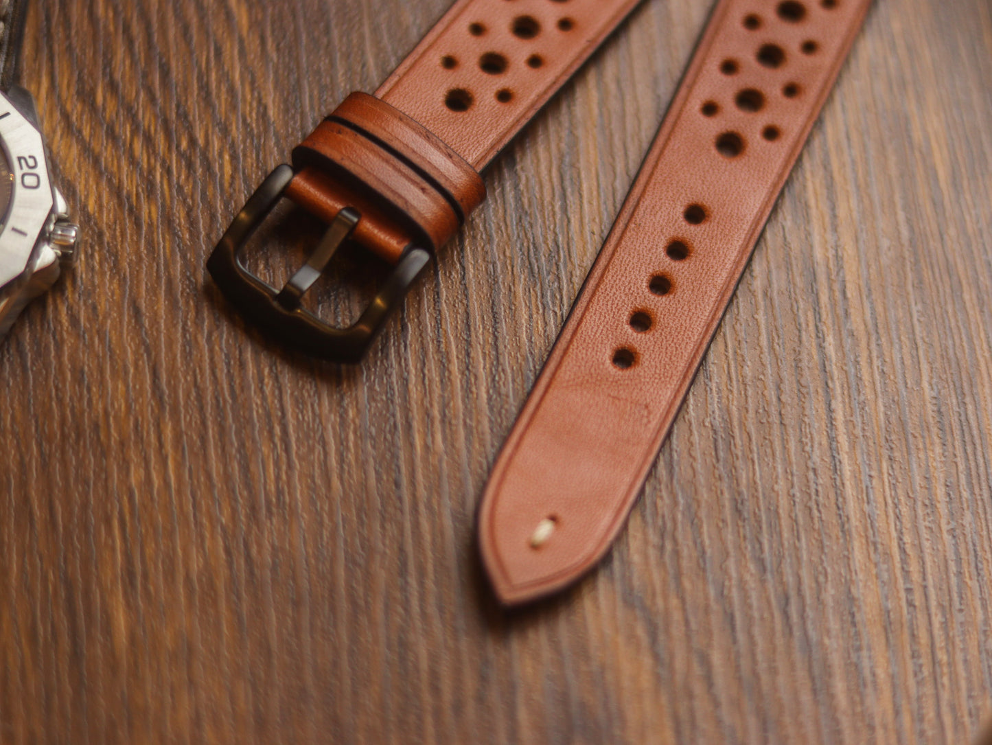 TAN BROWN HAND-CRAFTED WATCH STRAPS - RALLY