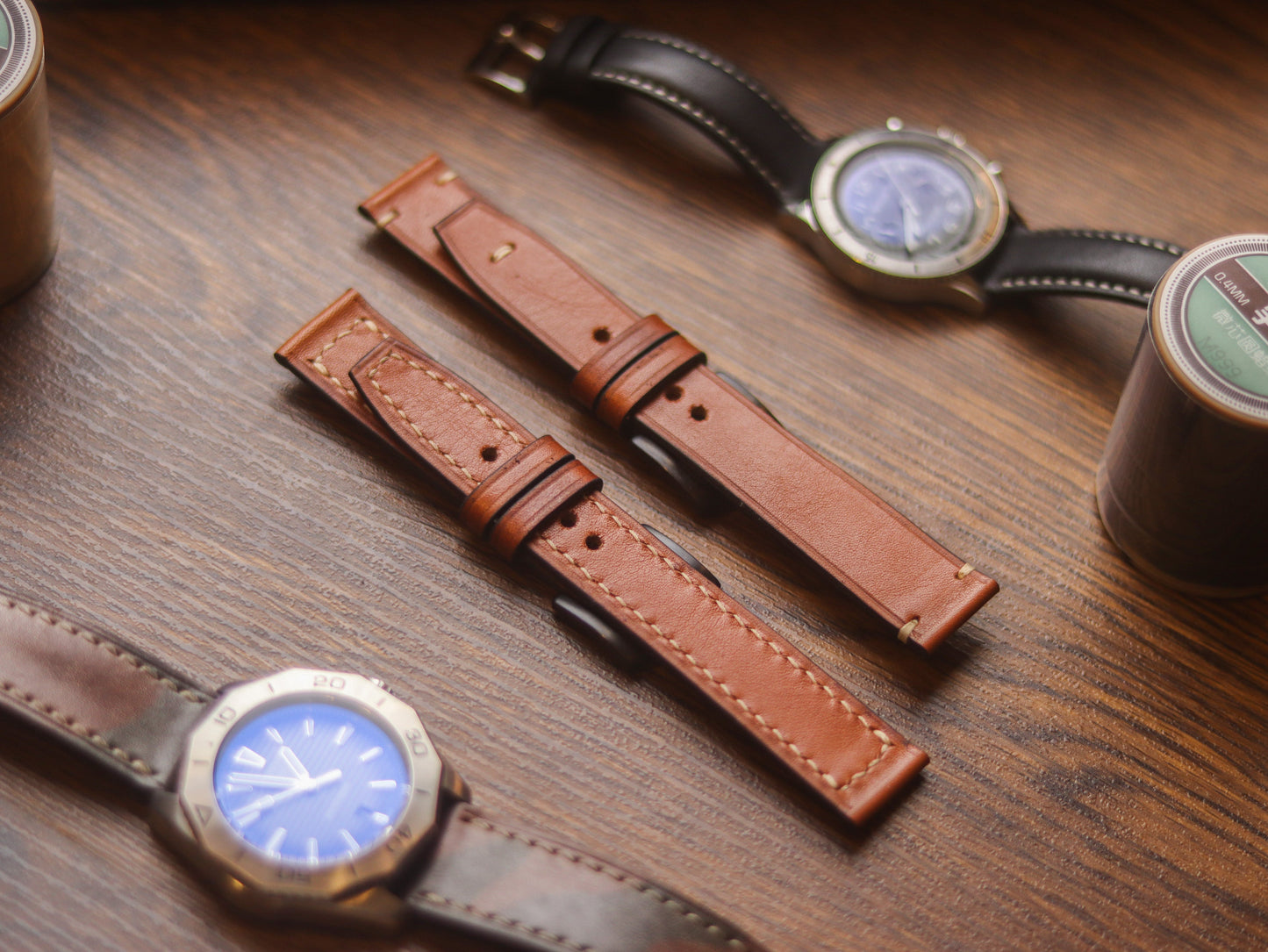 TAN BROWN HAND-CRAFTED WATCH STRAPS - MINIMAL STITCHED U-TAIL