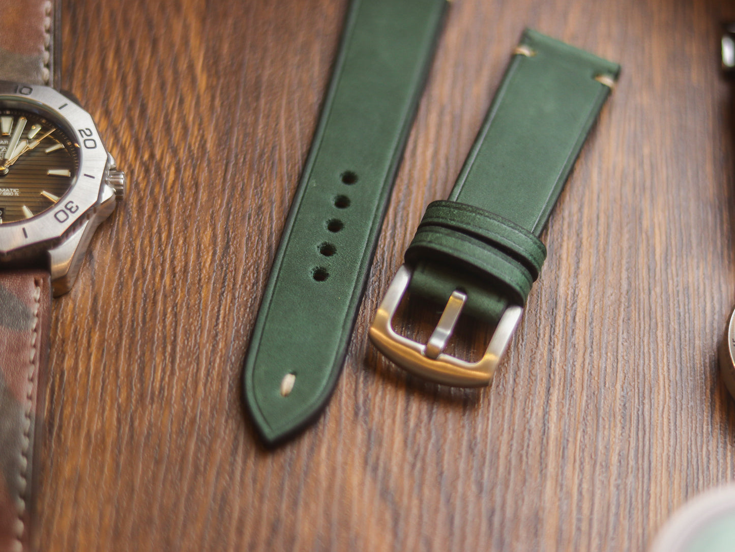 AVOCADO GREEN HAND-CRAFTED WATCH STRAPS - MINIMAL STITCHED