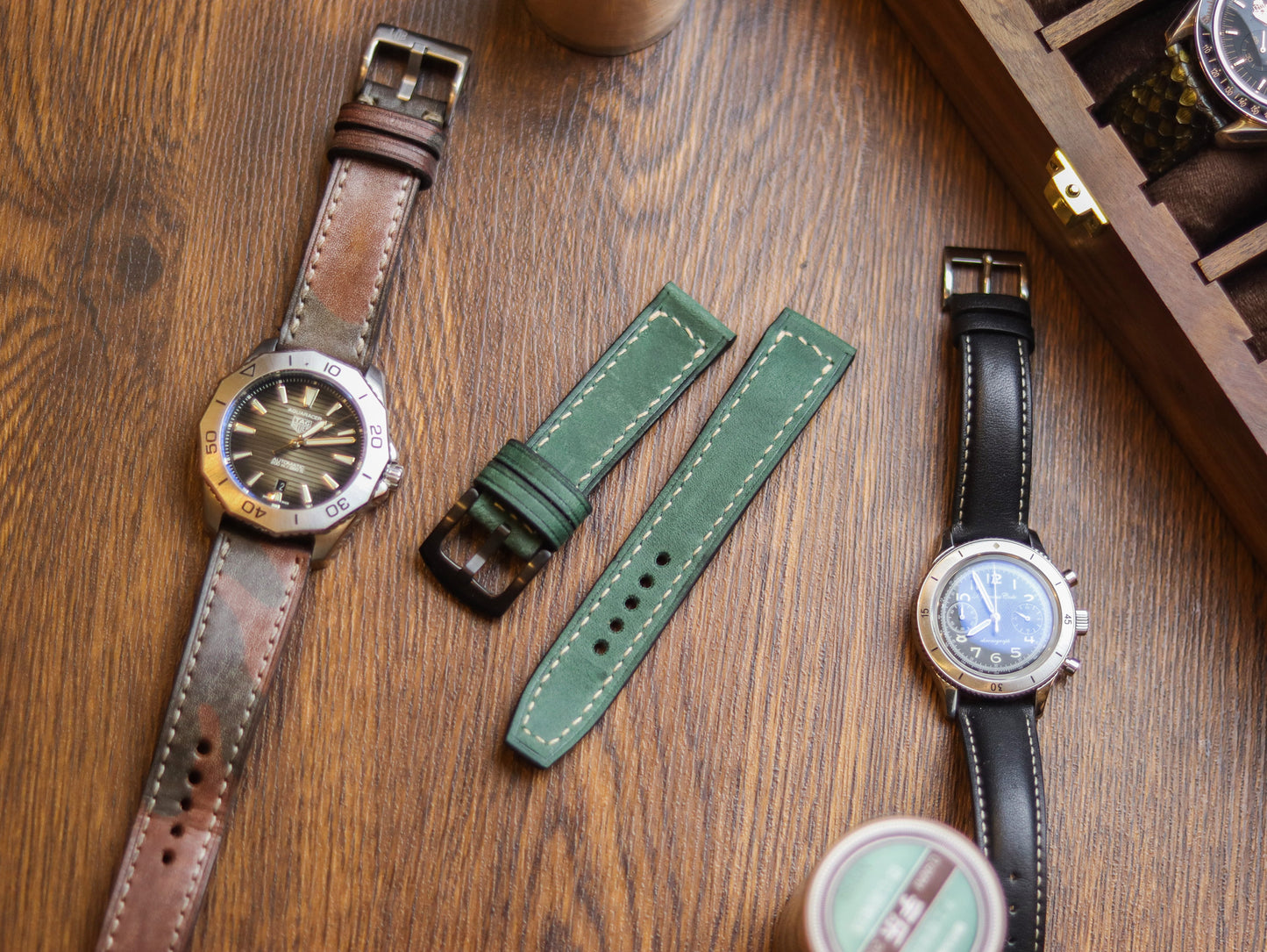 AVOCADO GREEN HAND-CRAFTED WATCH STRAPS - BOX STITCHED U-TAIL