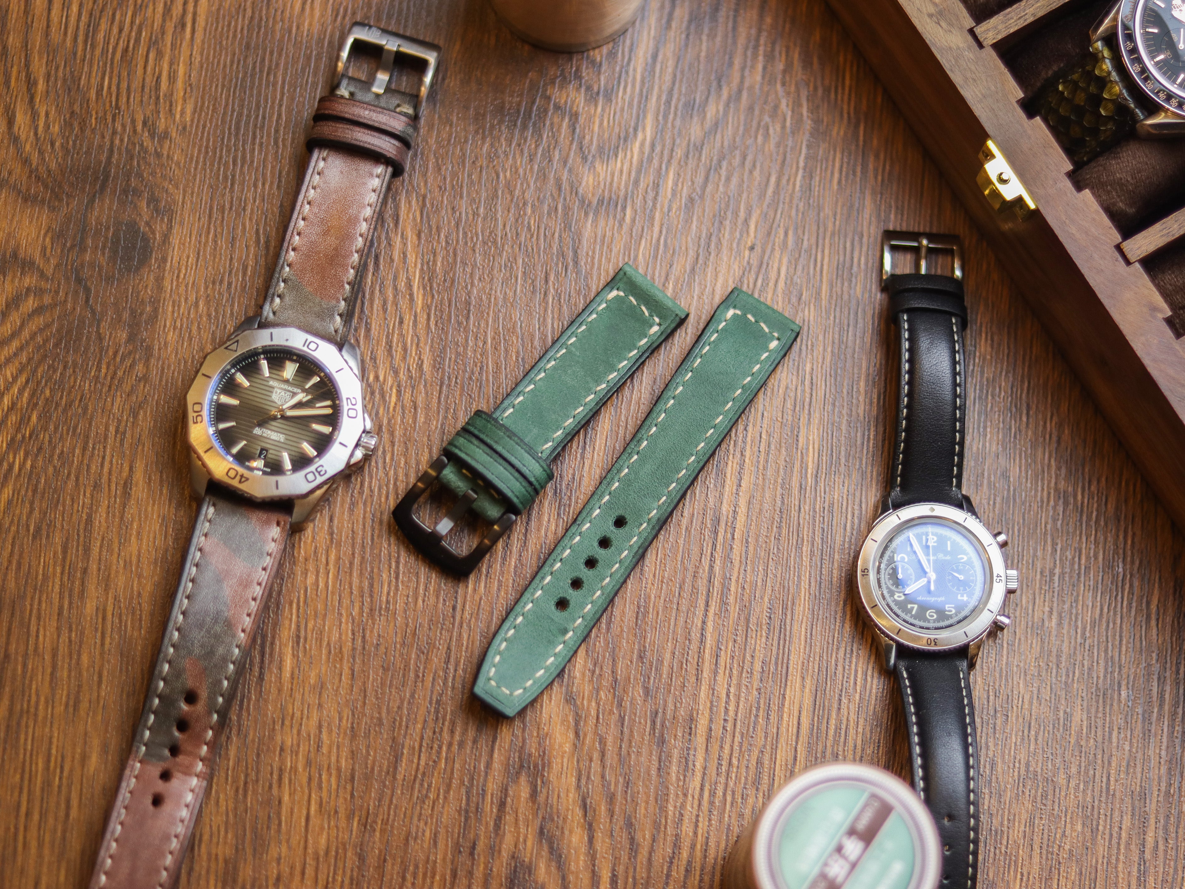 AVOCADO GREEN HAND-CRAFTED WATCH STRAPS - BOX STITCHED U-TAIL