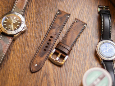 CRAZY BROWN HAND-CRAFTED WATCH STRAPS - MINIMAL STITCHED
