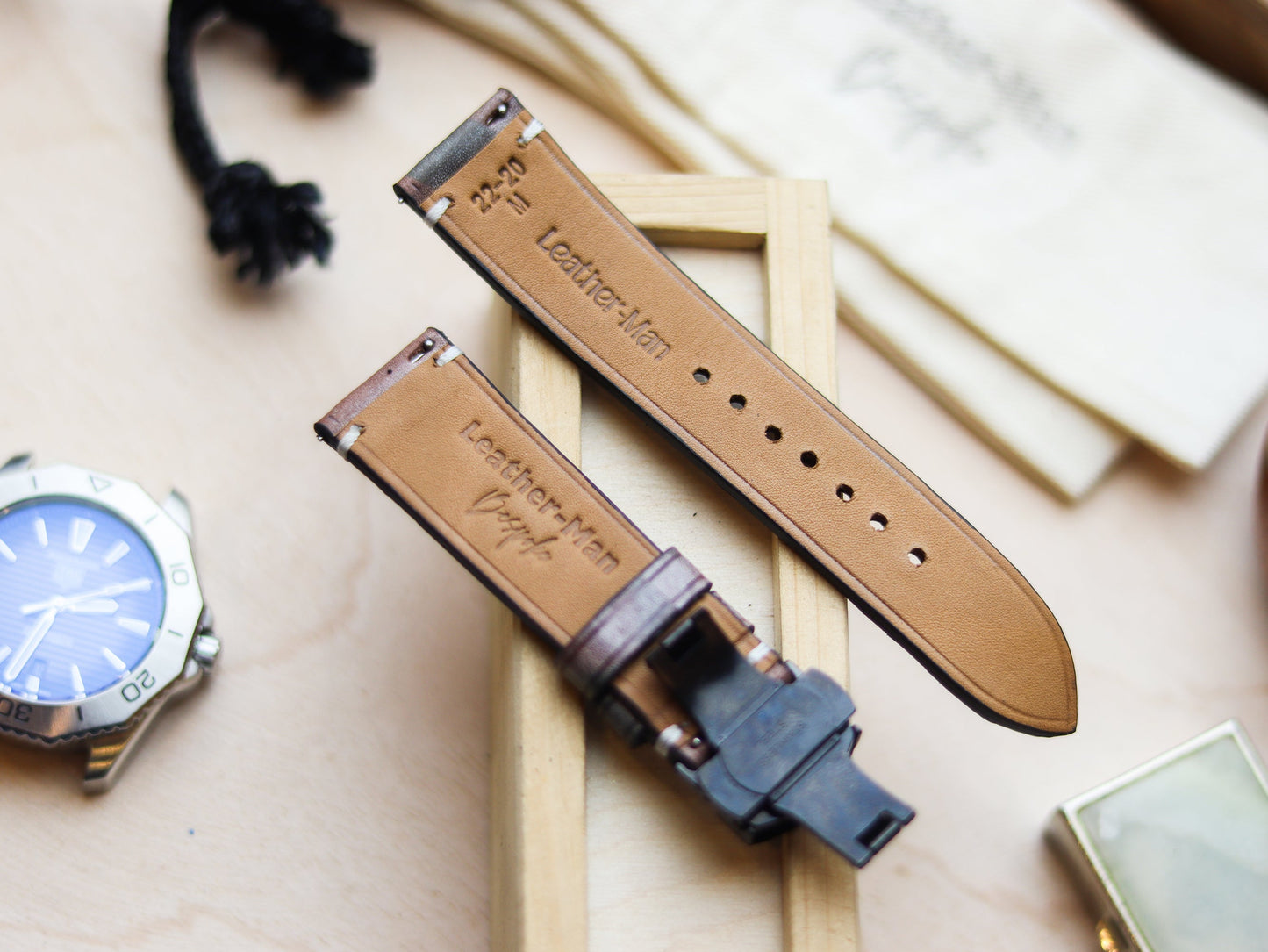 ITALIAN WAXED CAMOUFLAGE HAND-CRAFTED STRAPS MINIMAL STITCHED - COFFEE BROWN