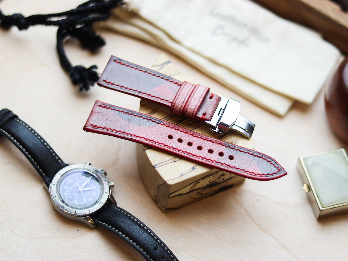 ITALIAN WAXED CAMOUFLAGE HAND-CRAFTED STRAPS FULL STITCHED - COREL RED