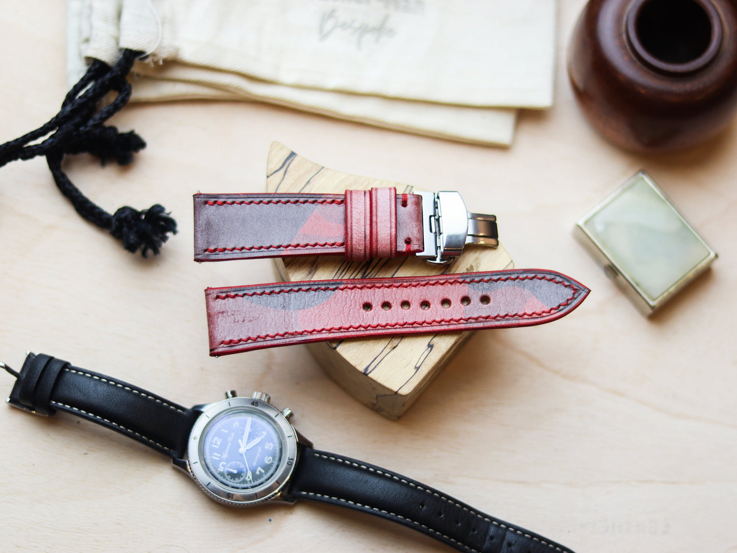 ITALIAN WAXED CAMOUFLAGE HAND-CRAFTED STRAPS FULL STITCHED - COREL RED