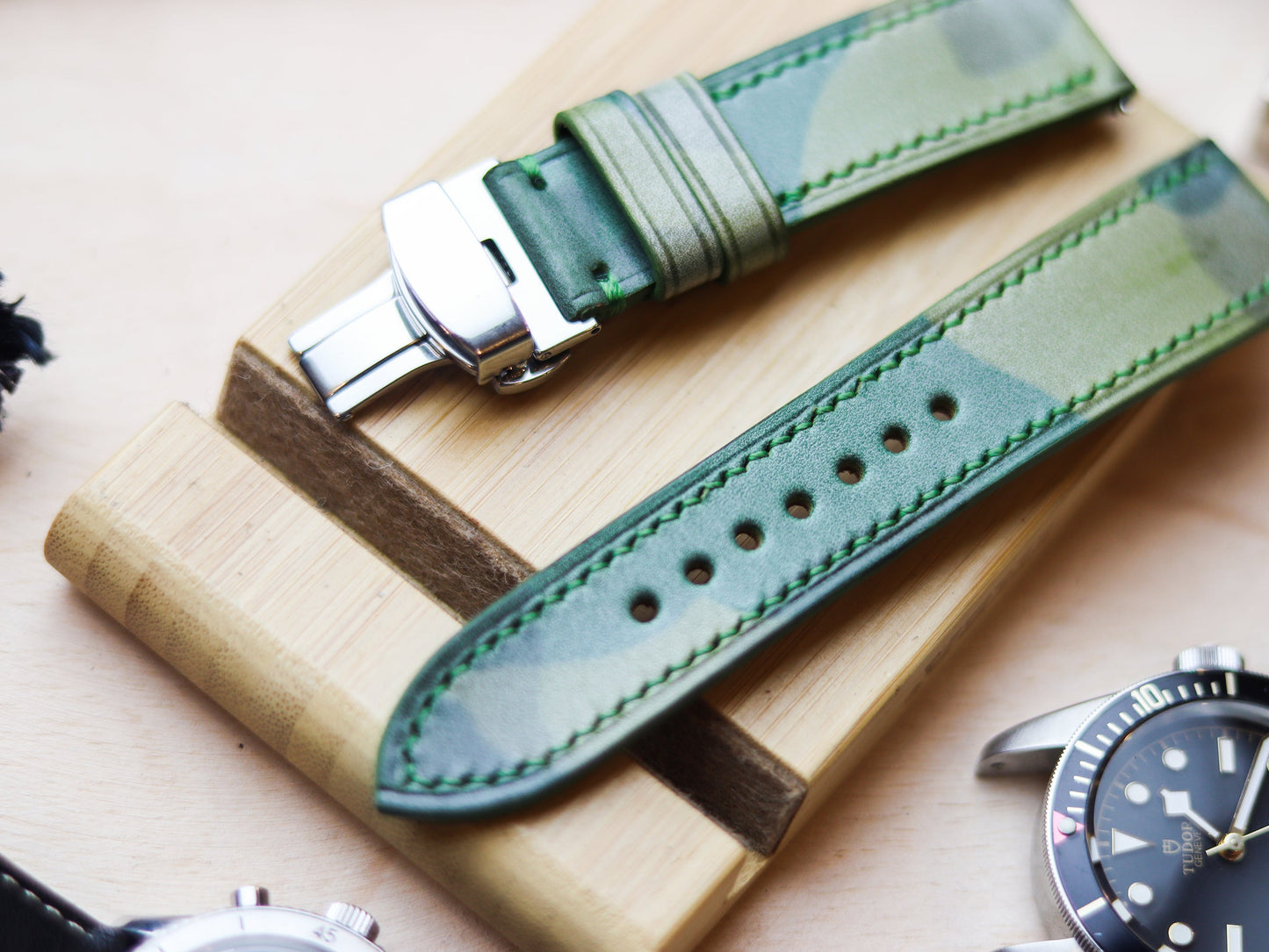 ITALIAN WAXED CAMOUFLAGE HAND-CRAFTED STRAPS FULL STITCHED - LIME GREEN