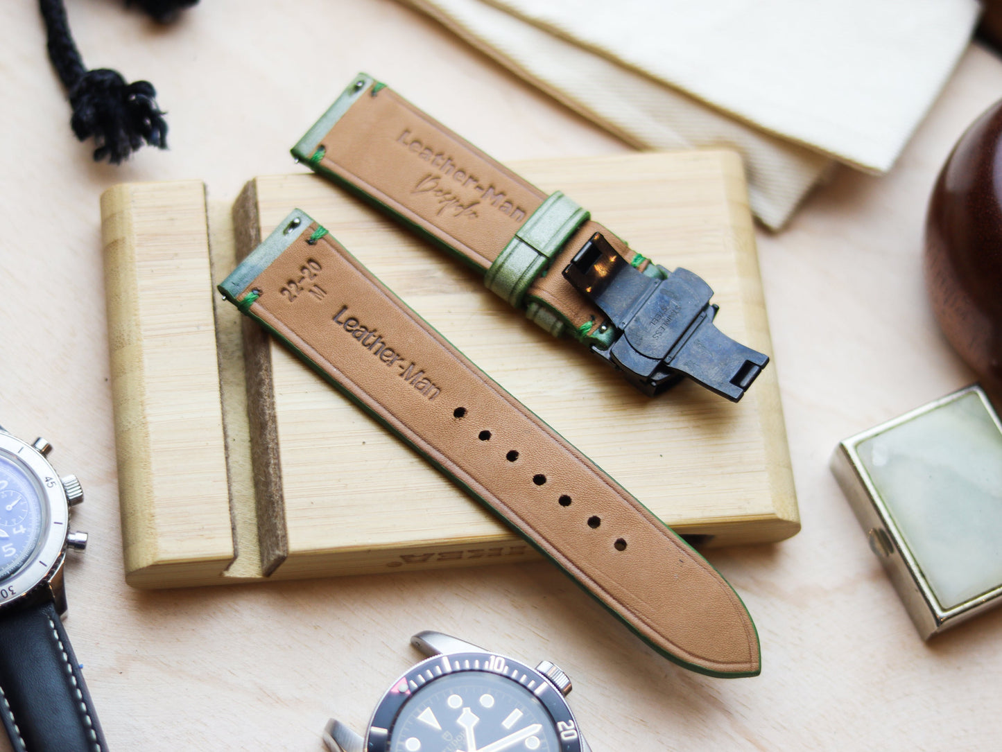 ITALIAN WAXED CAMOUFLAGE HAND-CRAFTED STRAPS MINIMAL STITCHED - MILITARY LIME GREEN