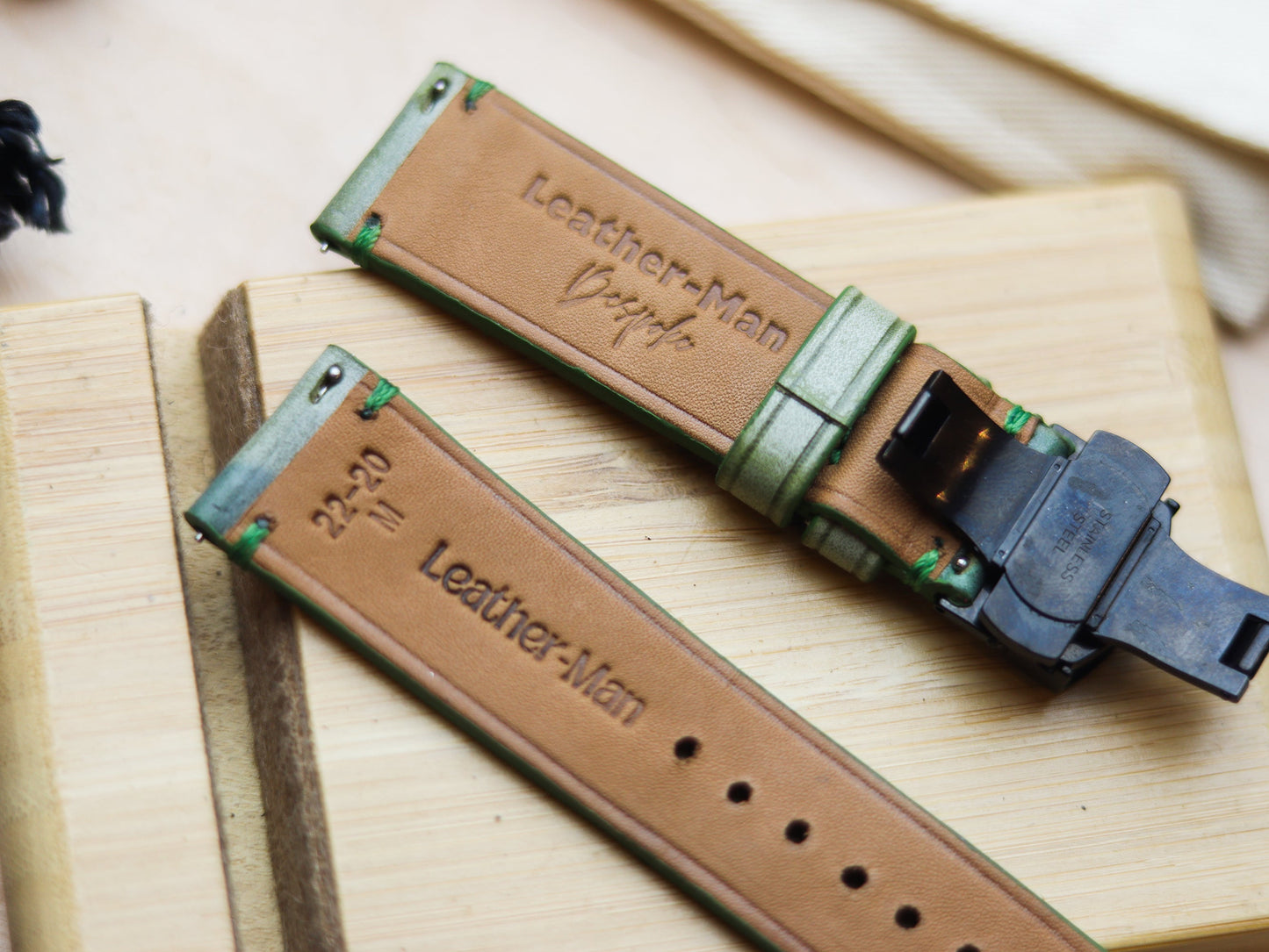 ITALIAN WAXED CAMOUFLAGE HAND-CRAFTED STRAPS MINIMAL STITCHED - MILITARY LIME GREEN