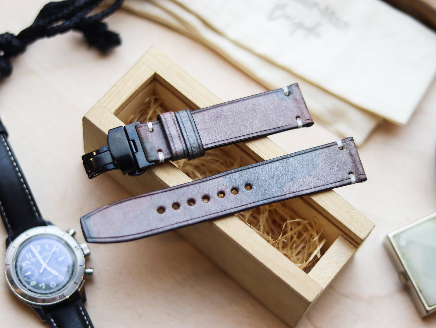 ITALIAN WAXED CAMOUFLAGE HAND-CRAFTED STRAPS MINIMAL STITCHED - COFFEE BROWN