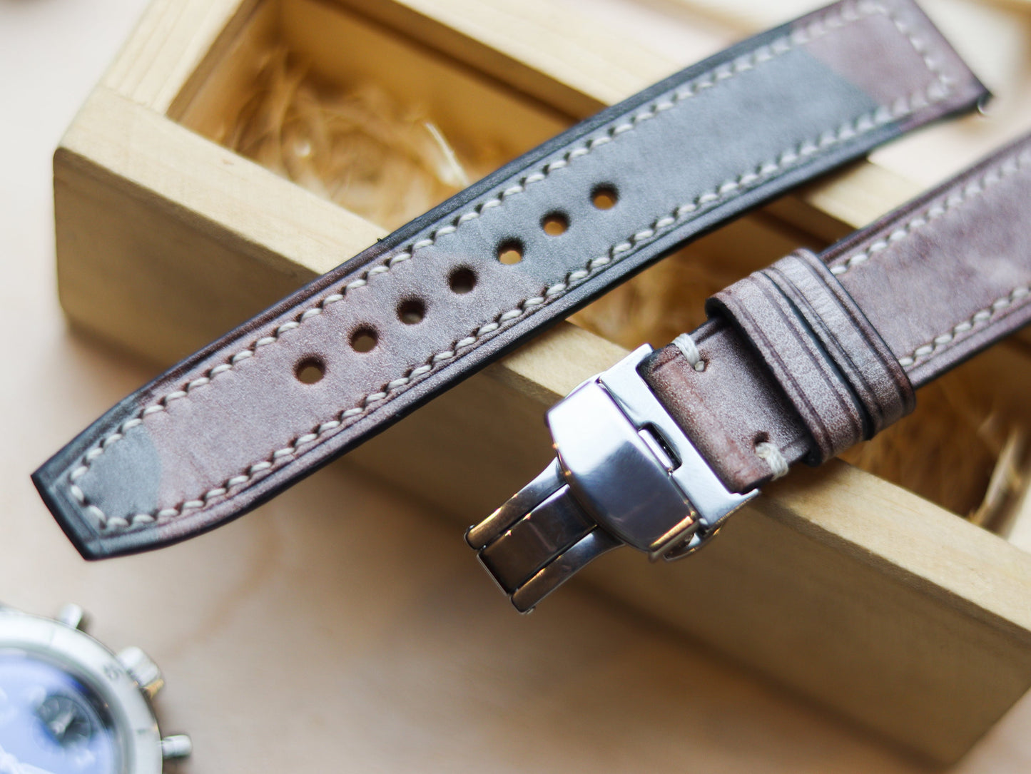 ITALIAN WAXED CAMOUFLAGE HAND-CRAFTED STRAPS BOX STITCHED - COFFEE BROWN