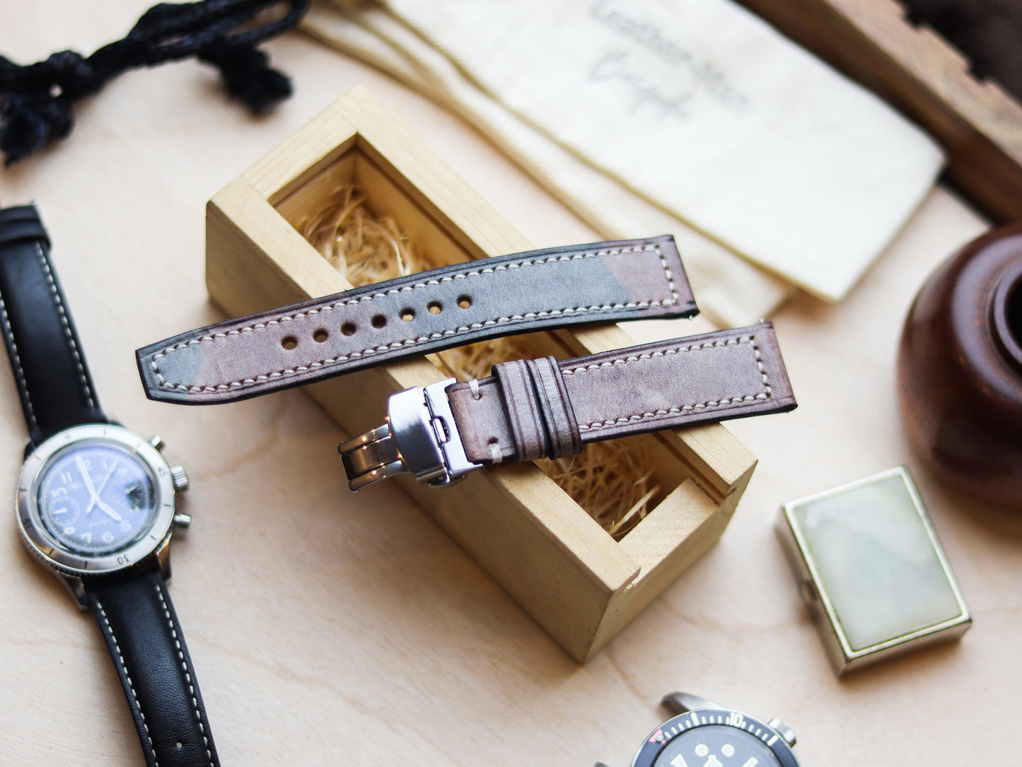 ITALIAN WAXED CAMOUFLAGE HAND-CRAFTED STRAPS BOX STITCHED - COFFEE BROWN