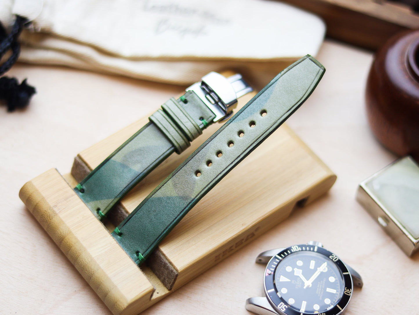 ITALIAN WAXED CAMOUFLAGE HAND-CRAFTED STRAPS MINIMAL STITCHED - LIME GREEN