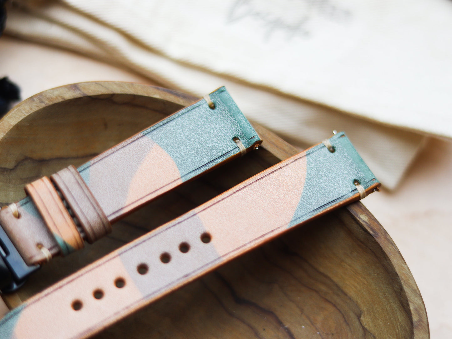 ITALIAN WAXED CAMOUFLAGE HAND-CRAFTED STRAPS MINIMAL STITCHED - MILITARY GREEN (Copy)